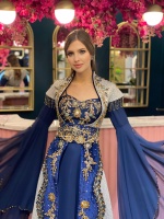 Helen Lacivert Bindallı